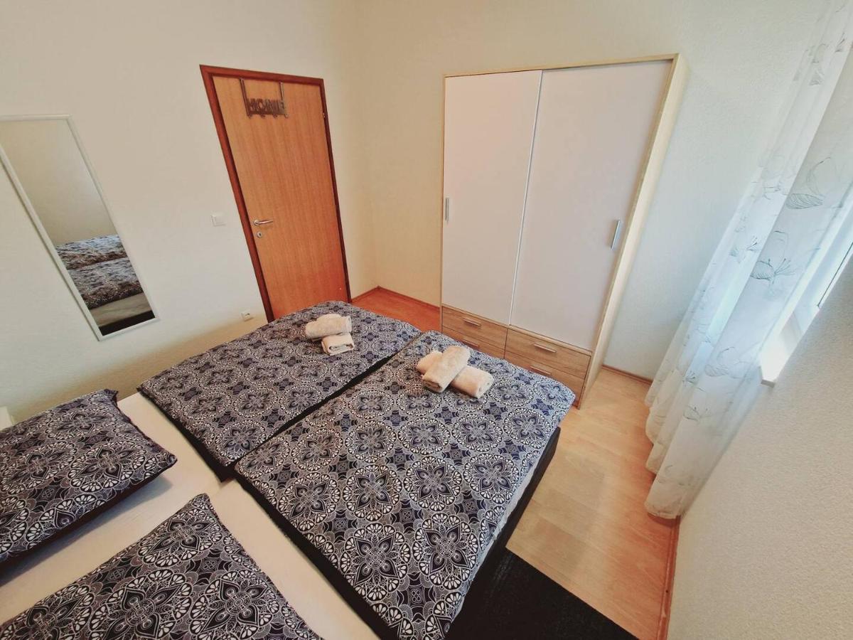 Apartments In Rijeka, Free Parking And Large Terrace, 15Min Drive From The Beach Exteriér fotografie